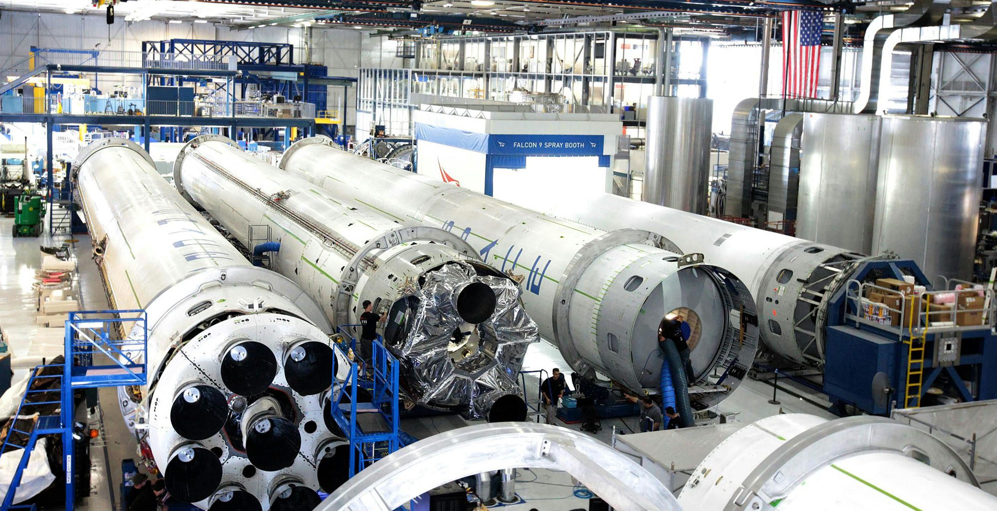 Linea di produzione per componenti aerospaziali